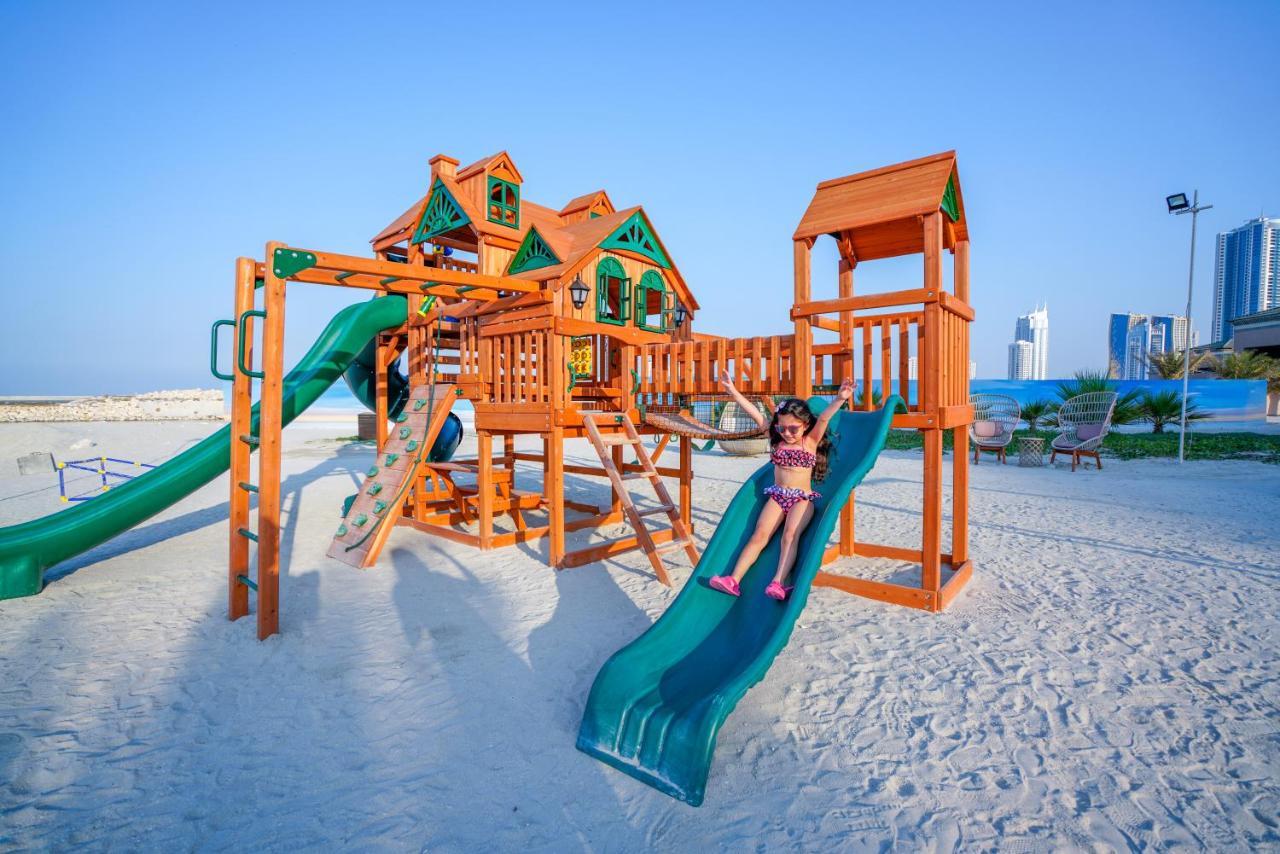 Royal Saray Resort Al Manamah Esterno foto Playground at Jumeirah Beach