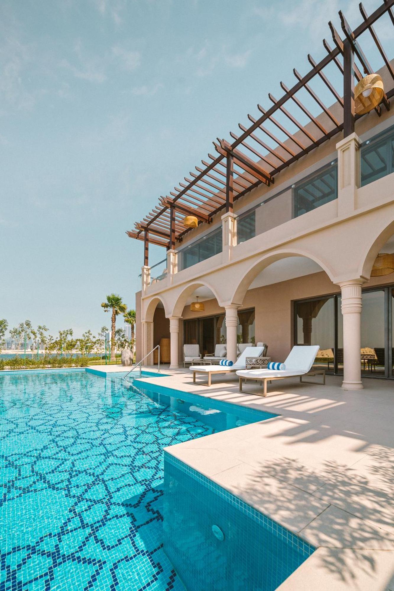 Royal Saray Resort Al Manamah Esterno foto The Oberoi Dubai