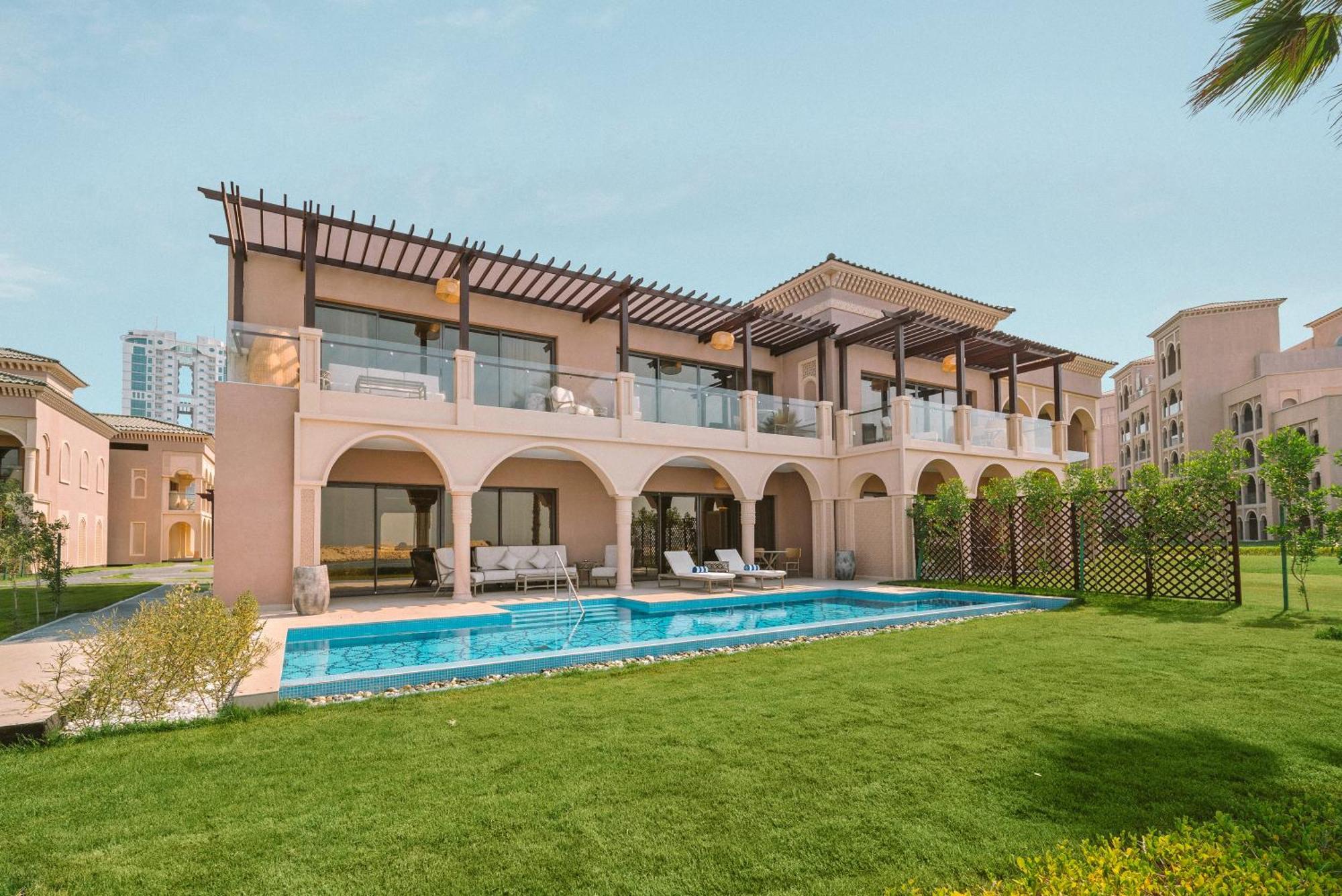 Royal Saray Resort Al Manamah Esterno foto Residential villa