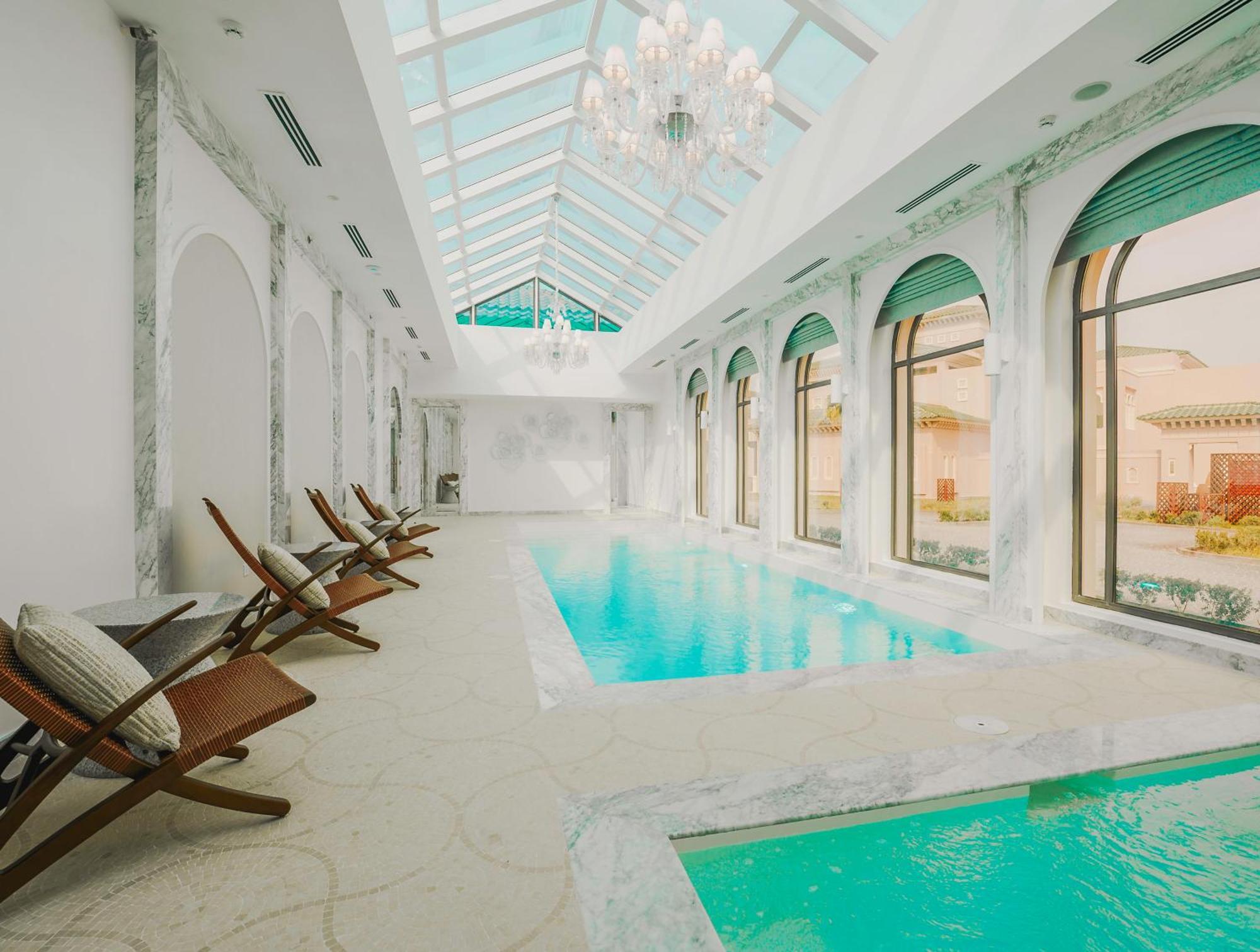 Royal Saray Resort Al Manamah Esterno foto